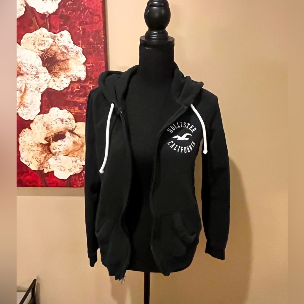 Hollister Black Zip-Up Hoodie with White Logo and Drawstrings